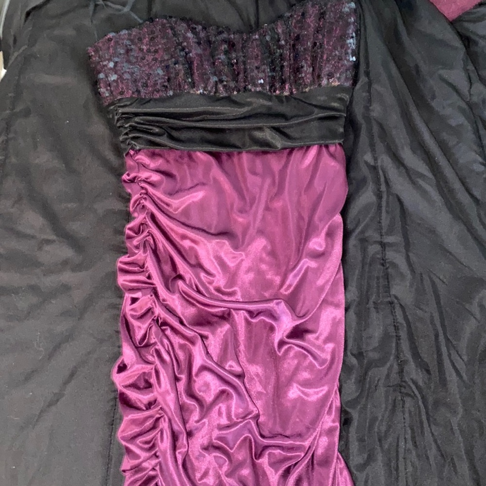 Brand: Kiki size:small color: purple